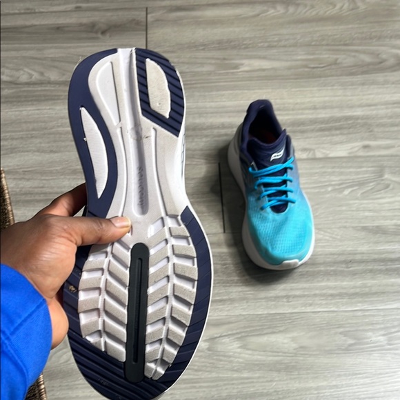 Saucony Endorphin Shift 3 Athletic Running Shoes (11) - Picture 7 of 10